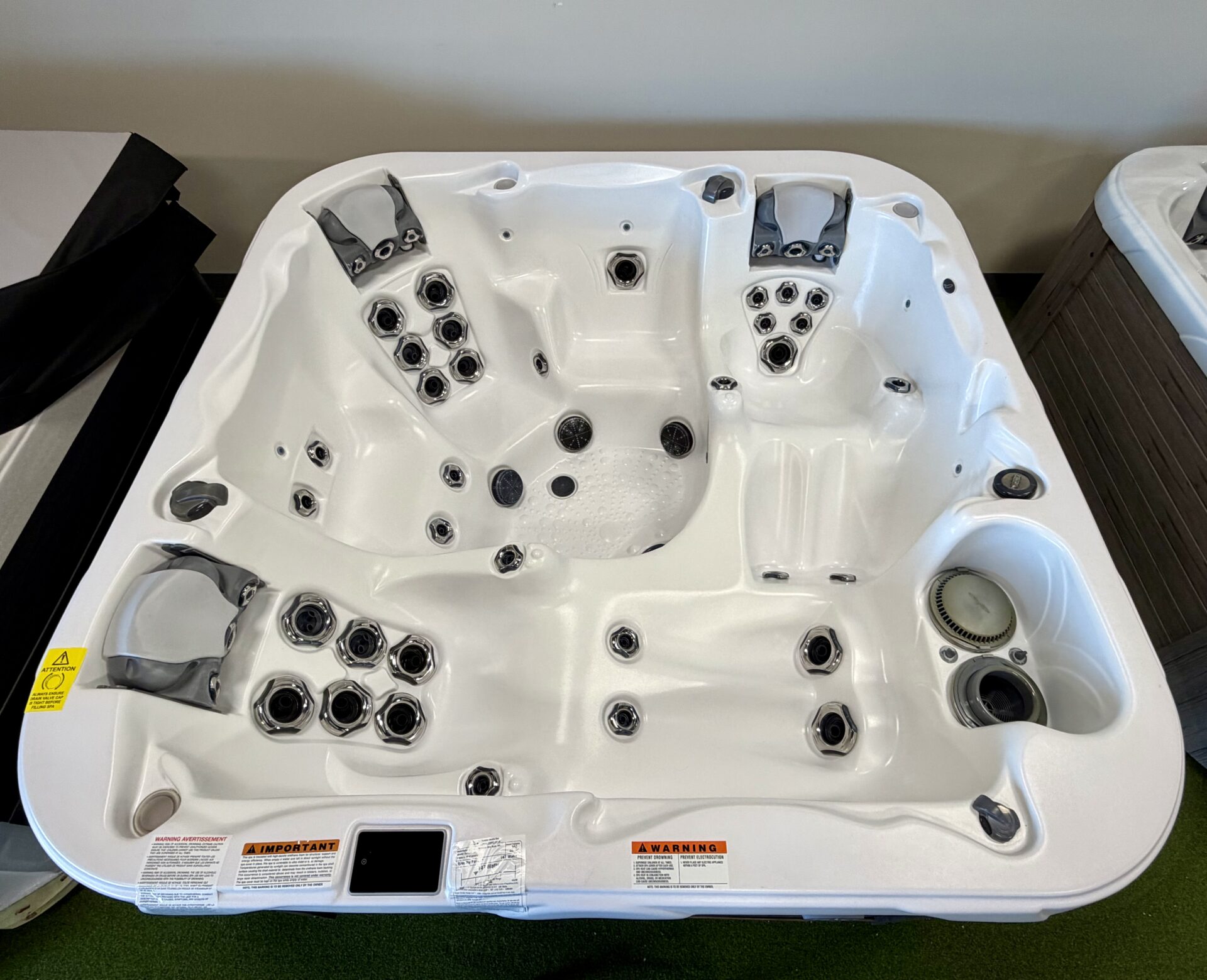 2022 Dimension One Diplomat