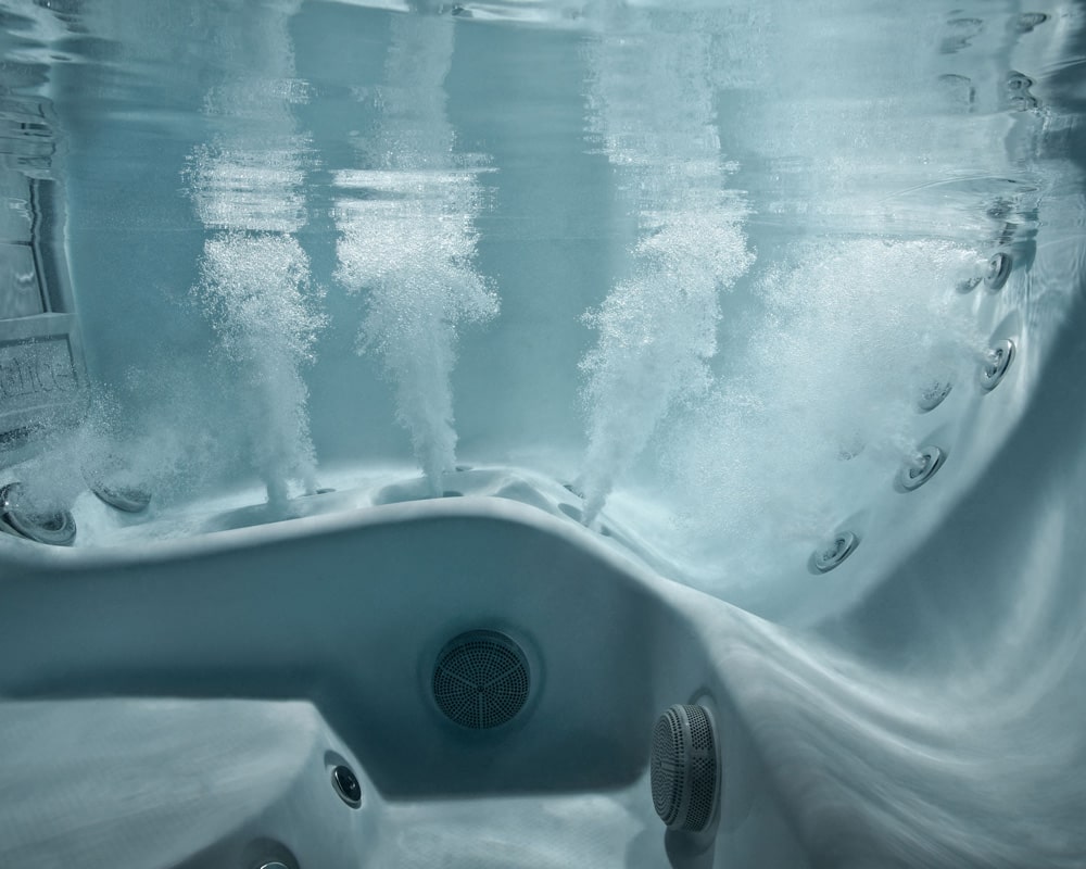 sundance underwater lounge jets